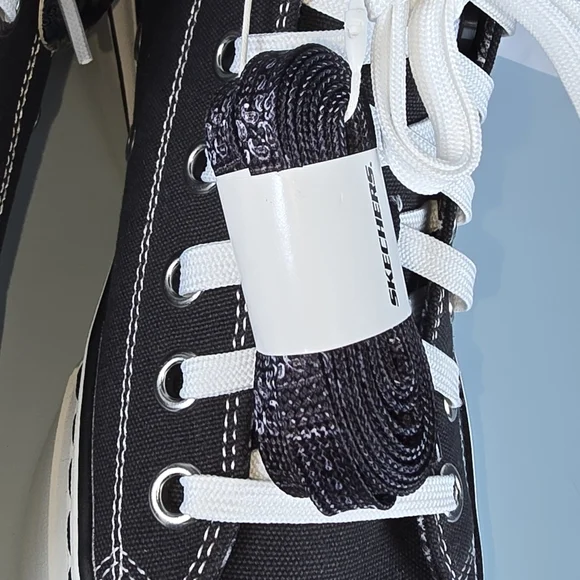 Sketchers x Snoop DoggSnoop One Doggy Bones High Top Canvas Sneakers NWT